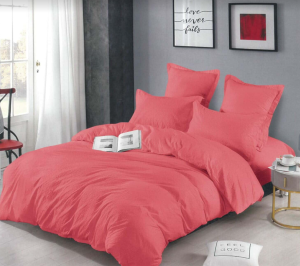 Elegantni prekrivač za bračni krevet sa dvije jastučnice